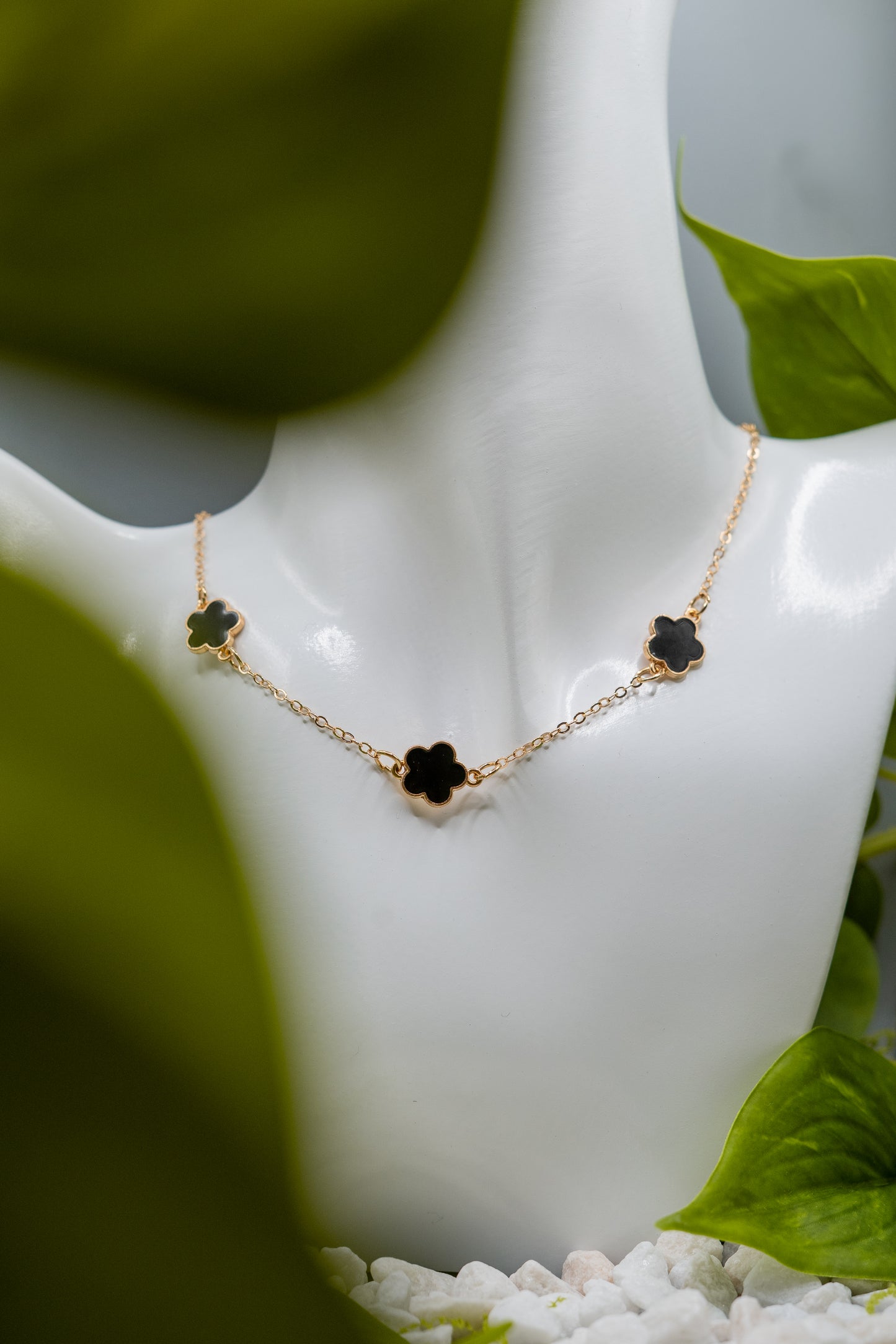 Alpenschmuck - Ethereal Glamour